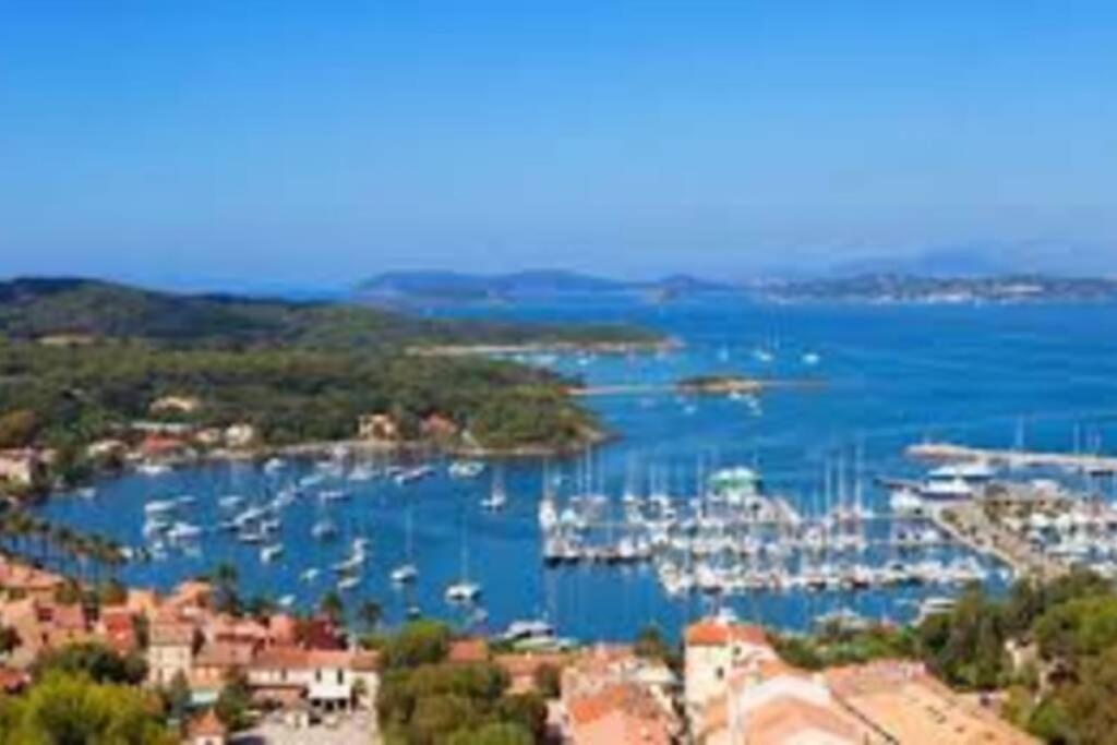 Studio Climatise Proche Port Et Plages La Londe-les-Maures Buitenkant foto